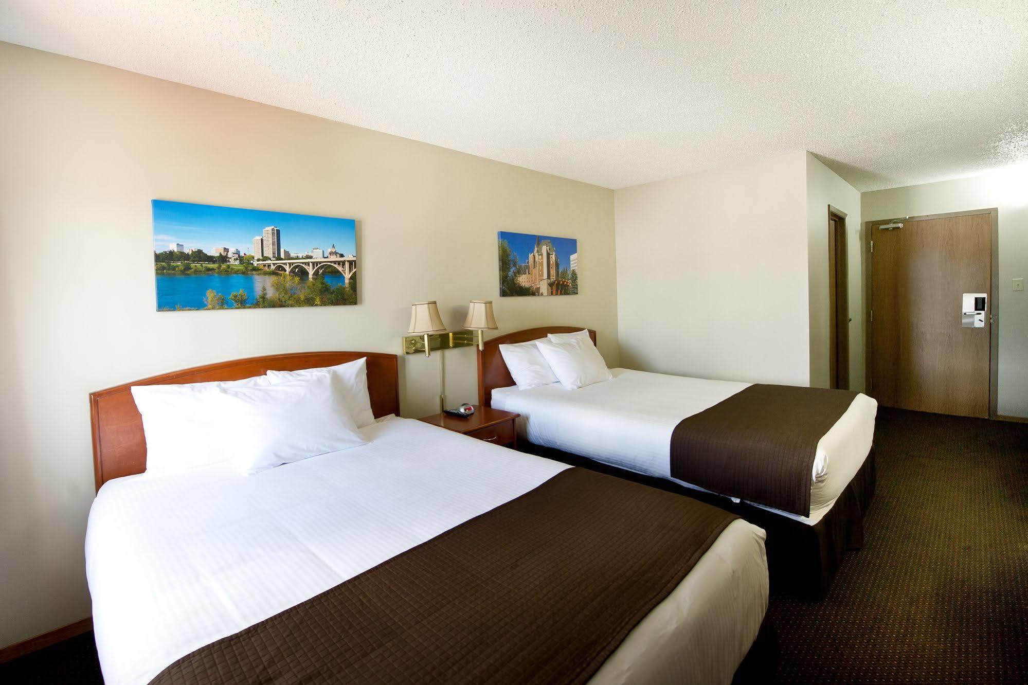 Riviera Motor Inn แซสเกอทูน ภายนอก รูปภาพ